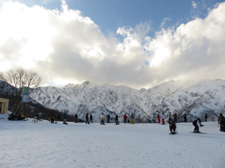 【白馬五竜＆HAKUBA47スキー場】中級者でも頂上の絶景も楽しめます！