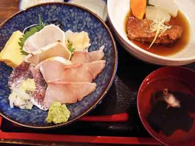 伊豆海鮮どんぶりや 金目鯛の煮付けと海鮮丼の河津グルメセット