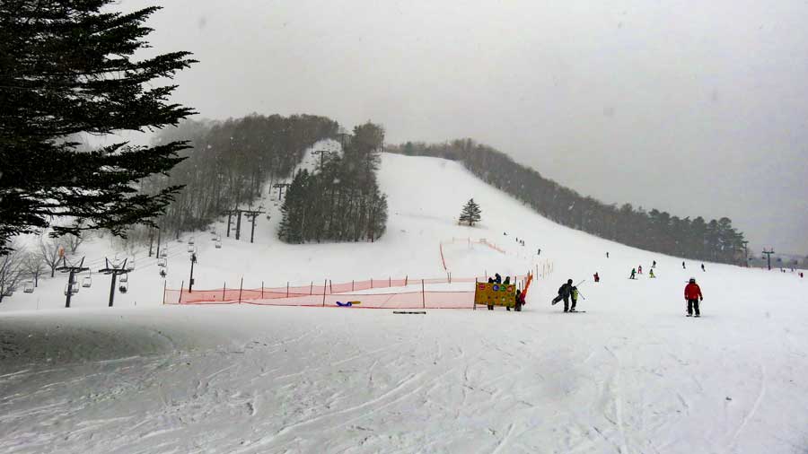 天狗山ゲレンデ 草津国際スキー場天狗山ゲレンデ